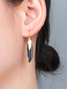 Hexingsheng Jewelry | The Timeless Appeal of Feather Jewelry in Fashion Trends