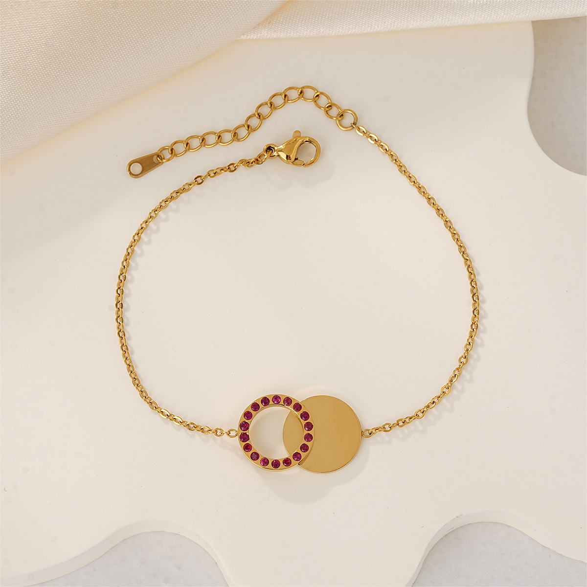 Elegant Gold Circle Charm Bracelet with Cubic Zircon Sparkle